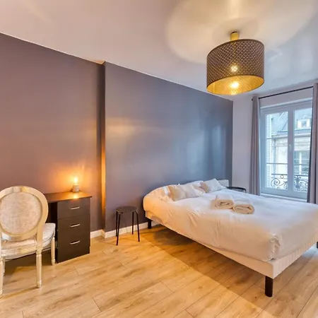 Laxelle A Stylish F4 In The Heart Of Rouen! Rouen